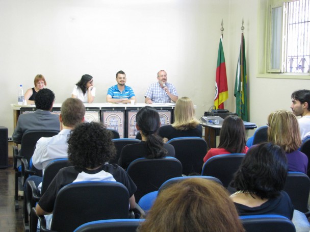 Da esquerda para a direita: Beatriz Loner, Regina Xavier, Rodrigo Weimer e Paulo Moreira.