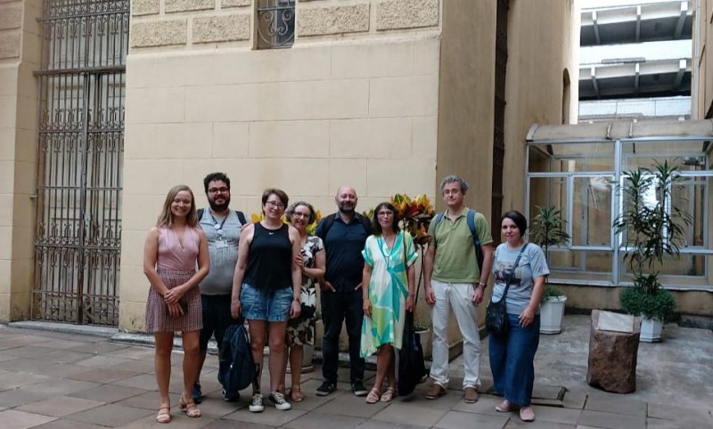Participantes do encontro presencial no APERS