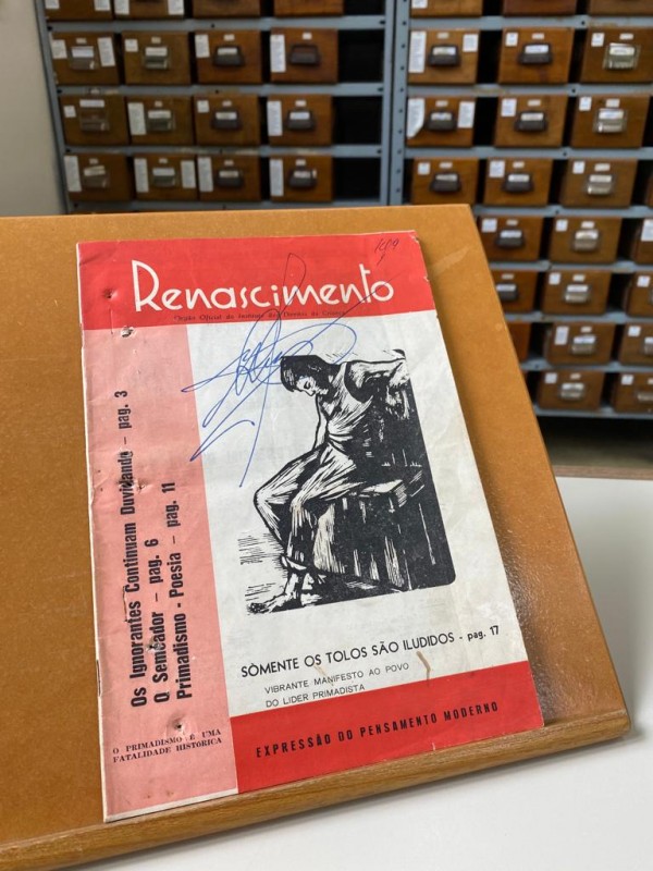 Exemplar da revista "Renascimento"